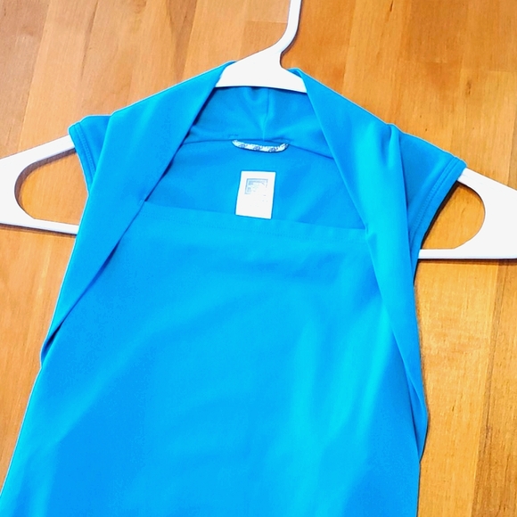 The North Face Vapor Wick Athletic Top - Picture 7 of 13